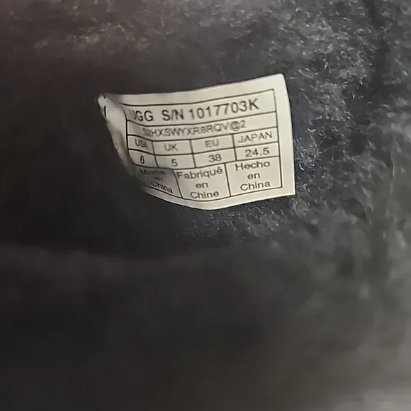 UGG Boots Classic Short II Black Suede Fur Boots Women Size 6 - Picture 7 of 8